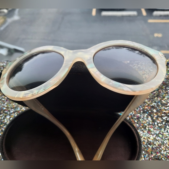 Tom Ford (Chiara) Authentic Sunglasses - Picture 3 of 7